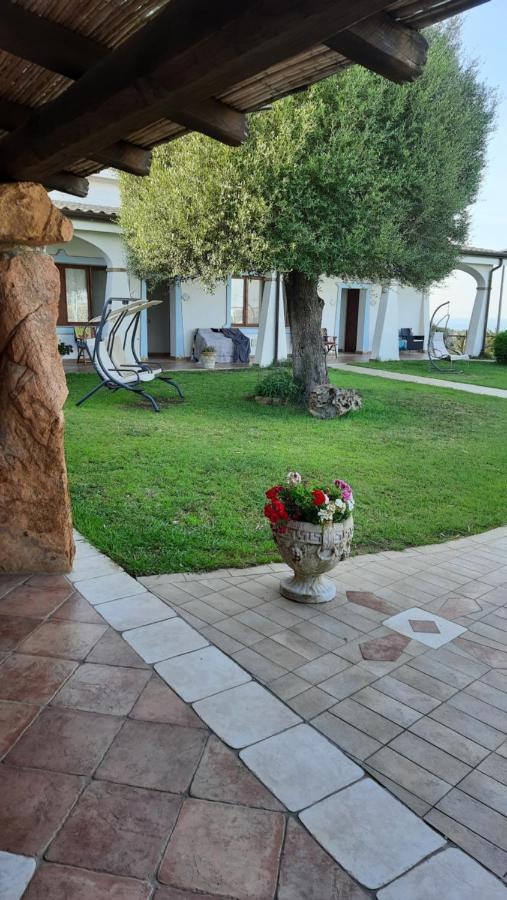 Agriturismo Irghitula Posada  Bagian luar foto