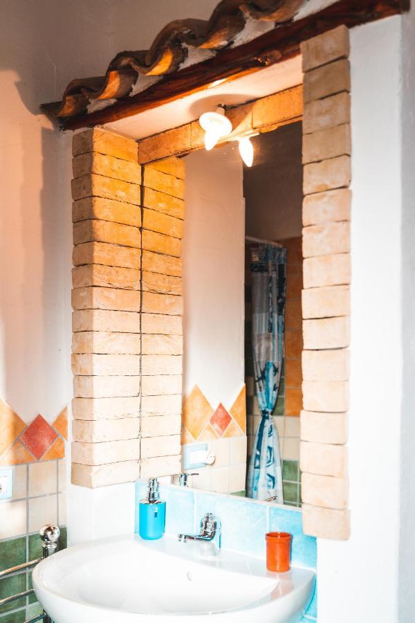 Agriturismo Irghitula Posada  Bagian luar foto
