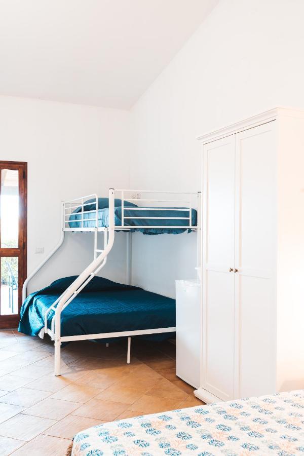 Agriturismo Irghitula Posada  Bagian luar foto