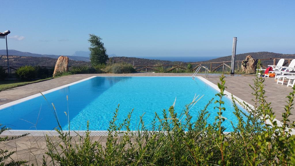 Agriturismo Irghitula Posada  Bagian luar foto