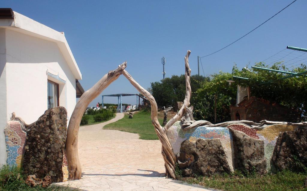 Agriturismo Irghitula Posada  Bagian luar foto
