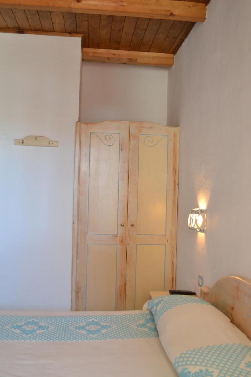 Agriturismo Irghitula Posada  Bagian luar foto